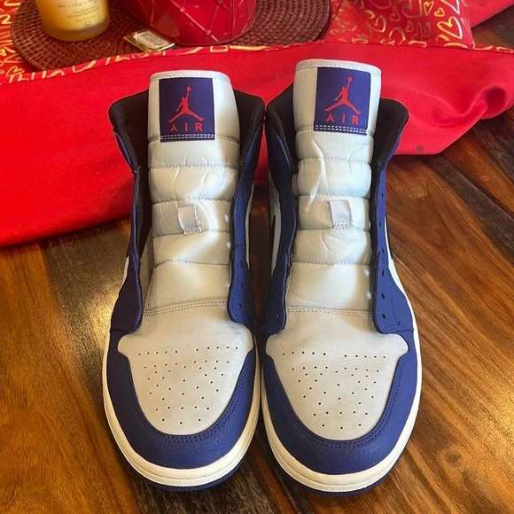 Air Jordan 1 Retro Mid SE \'Deep Royal Blue\' 2018 852542-400 Size 11.5 2018 Nike AirJordan 1 Mid SE Deep Royal Blue-Black-852542  main image 4